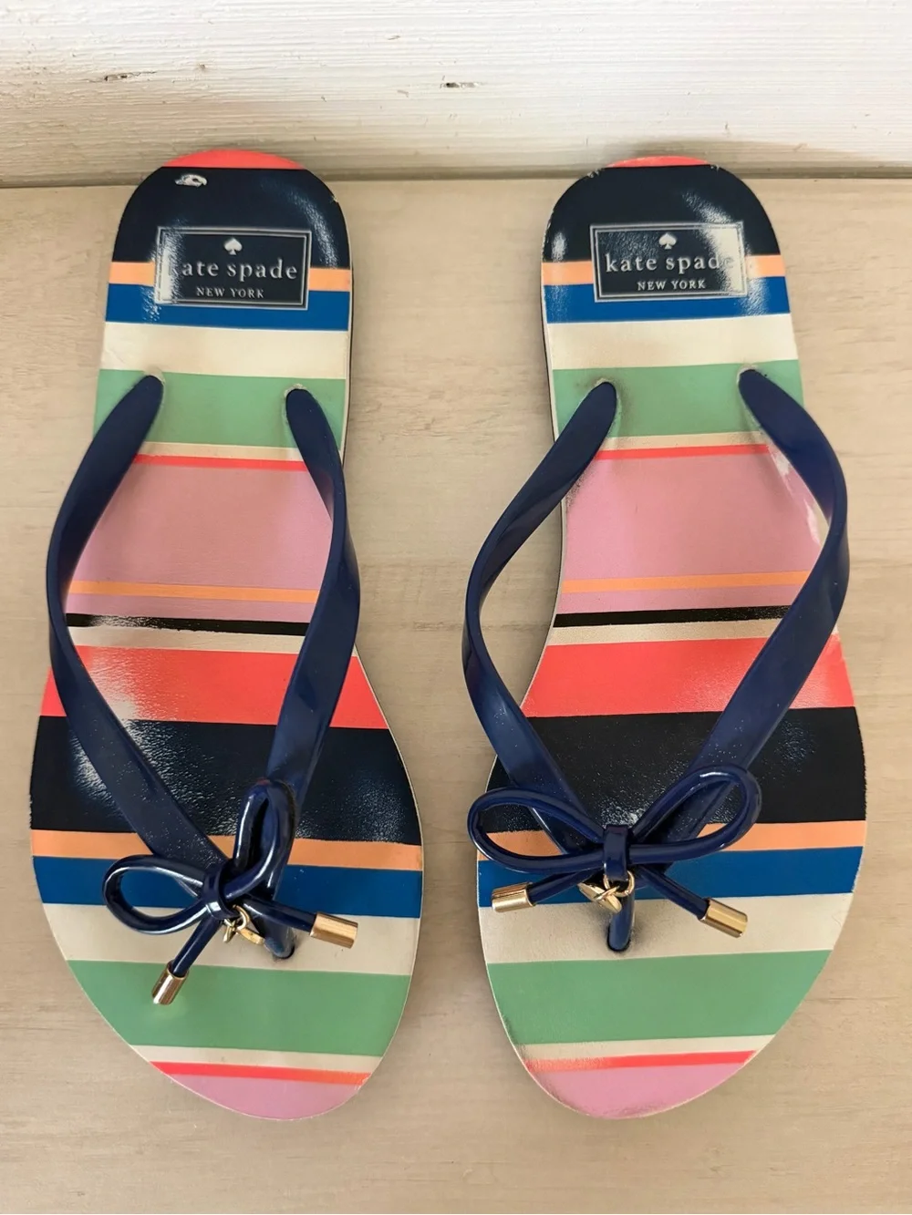 Kate Spade New York Striped Navy Flip Flops Sandals Women's Size 8 Summer